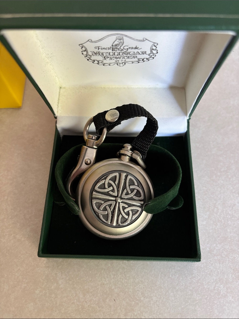 Celtic Knot Silver Compass- Millinger pewter